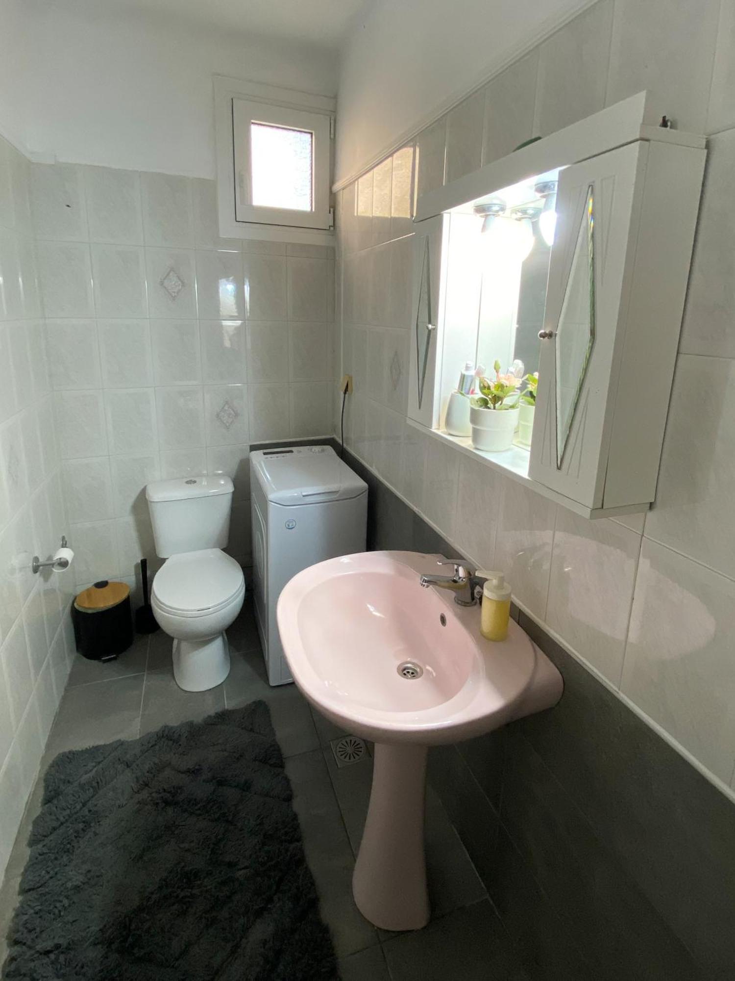 Port House Apartment Закінф Екстер'єр фото